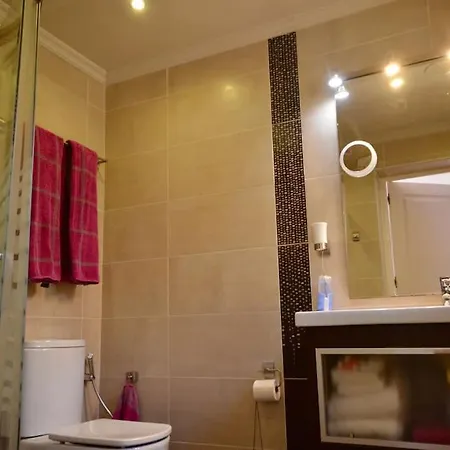 Stylish 3 Bedroom Villa *